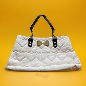 Luv Betsy Johnson Quilted White And Black Tote Bag Chain Details